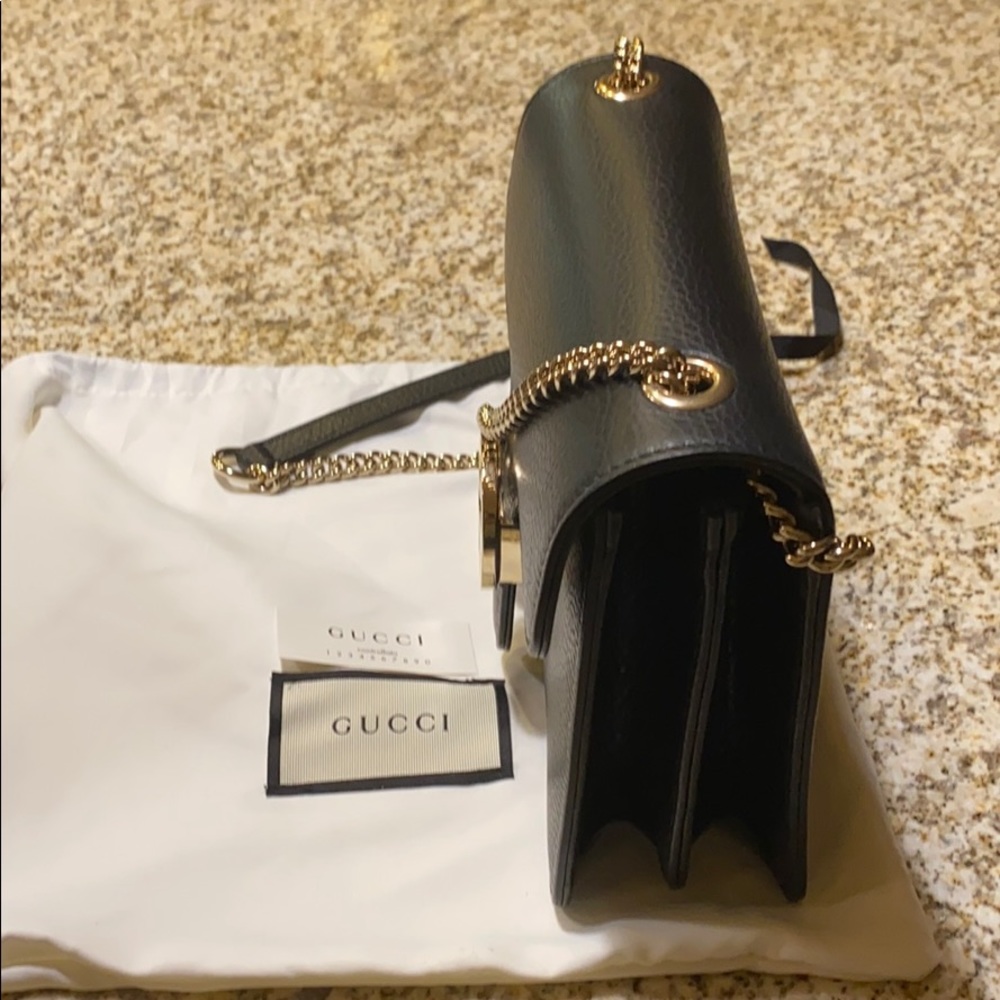 Gucci crossbody/shoulder bag - Picture 2 of 9